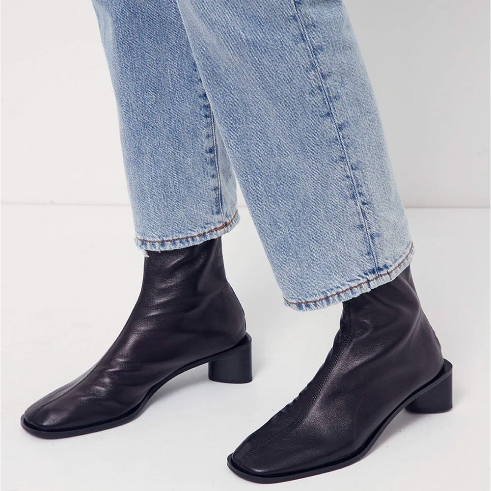 Acne Bertine Boots in Black Size 35